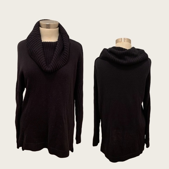 UGG Sweaters - UGG cowl neck oversized sweater